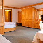 Szálloda Hotel-gasthof 