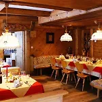 Szálloda Hotel-gasthof 