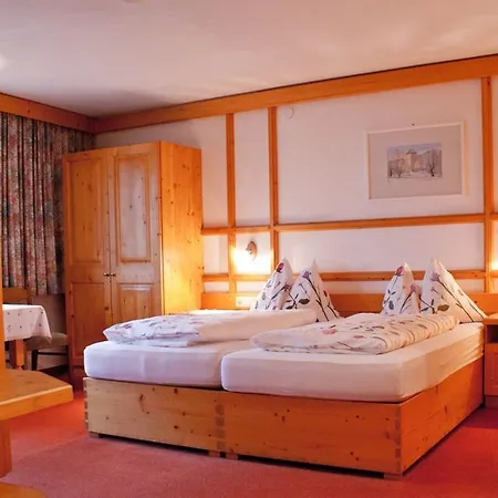 מלון Hotel-gasthof 