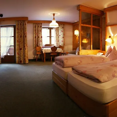 מלון Hotel-gasthof 