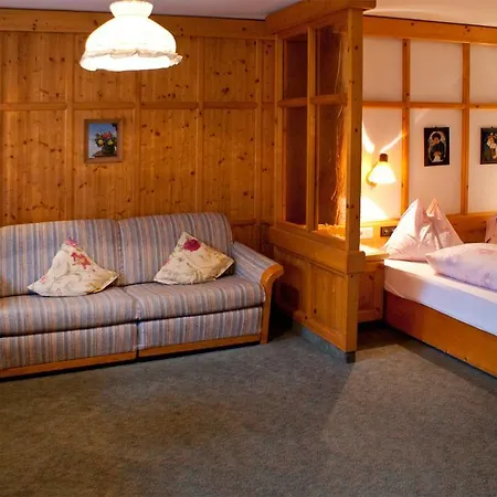 מלון Hotel-gasthof 